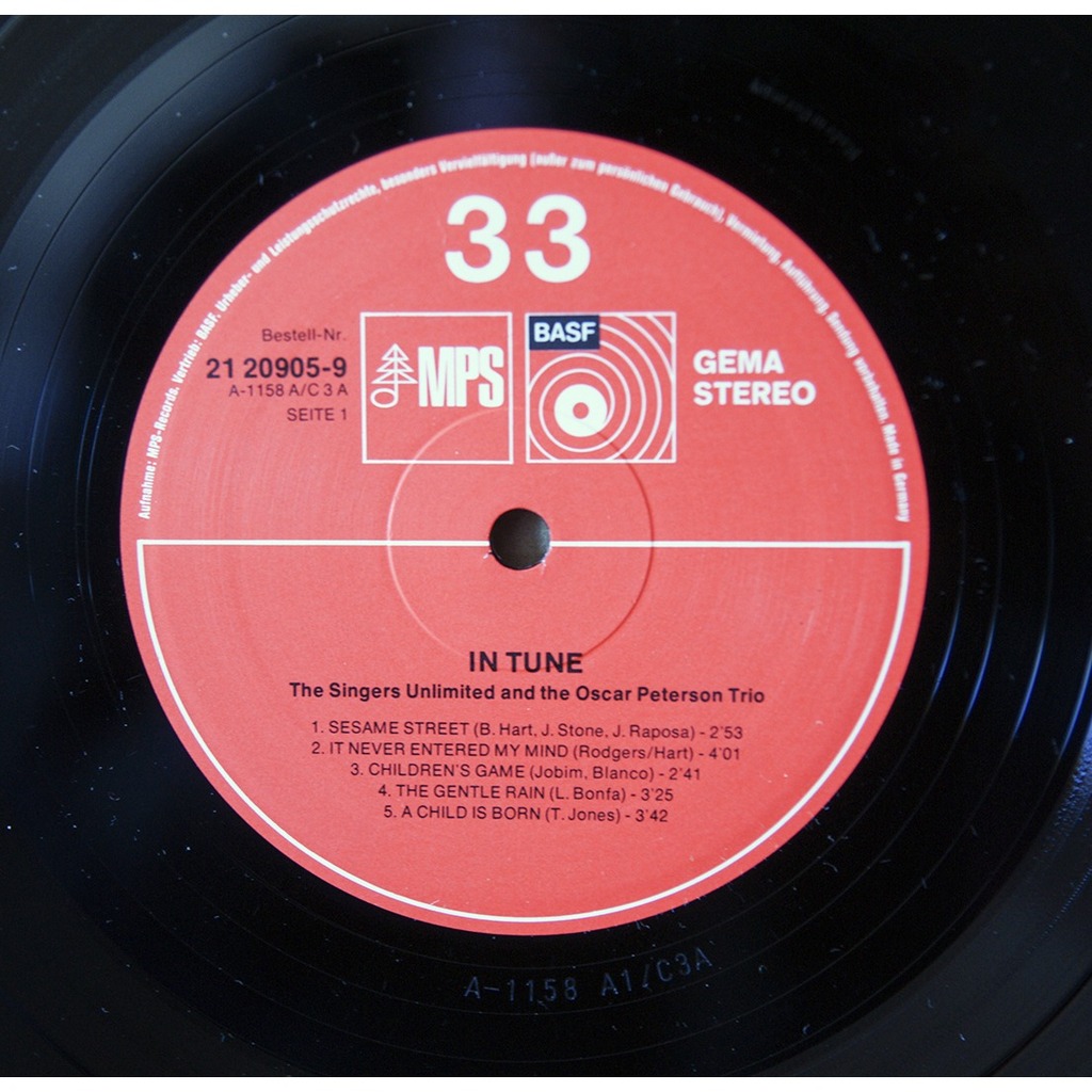 In tune by Oscar Peterson The Singers Unlimited, LP with rarissime Ref115834234