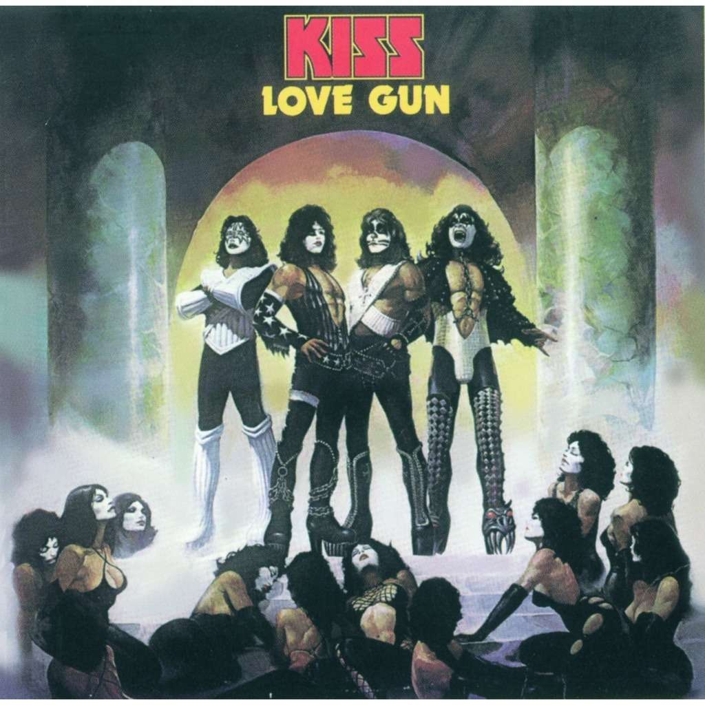 Фото kiss love gun