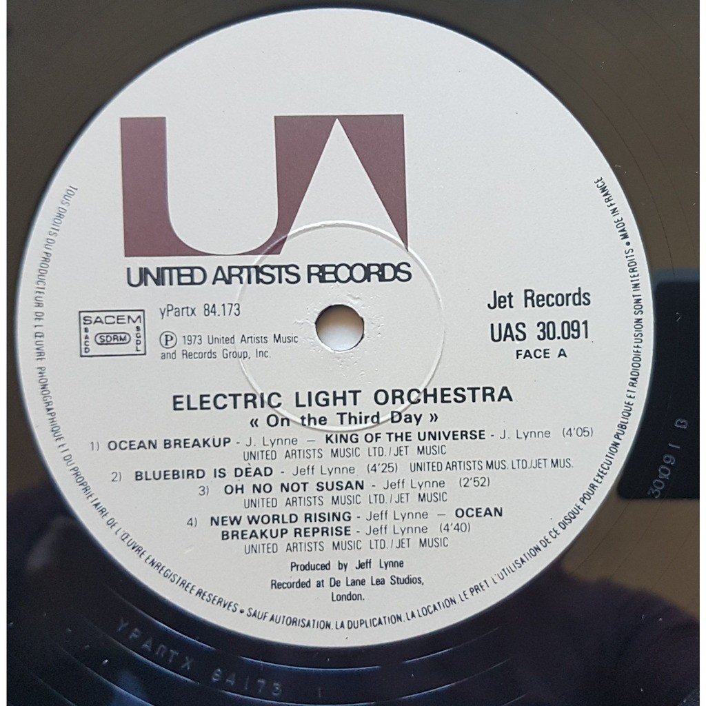 On the third day by Electric Light Orchestra, LP with neil93 Ref