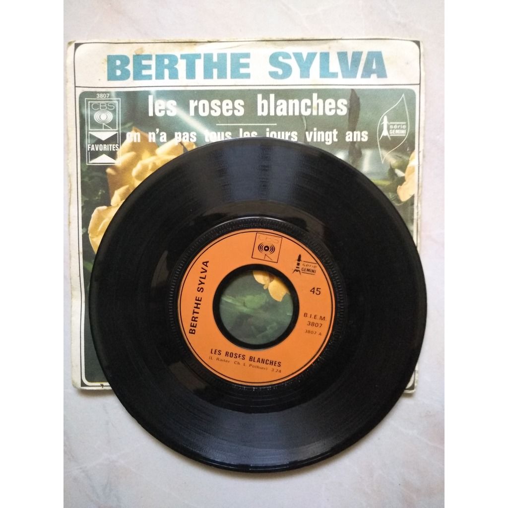 Les roses blanches de Berthe Sylva, SP chez brando51 Ref115567767