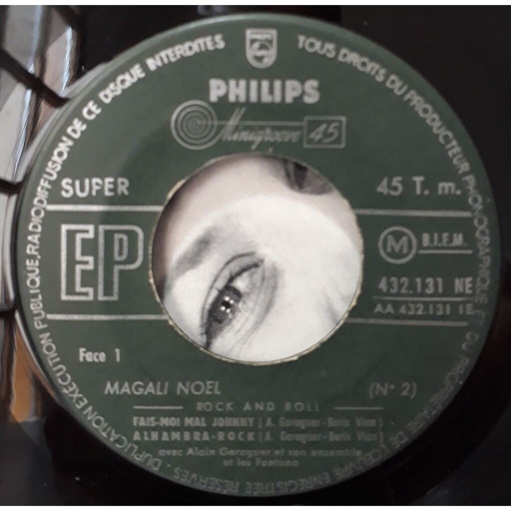 Faismoi mal johnny !.. de Magali Noël, EP chez romeotiti Ref120075857