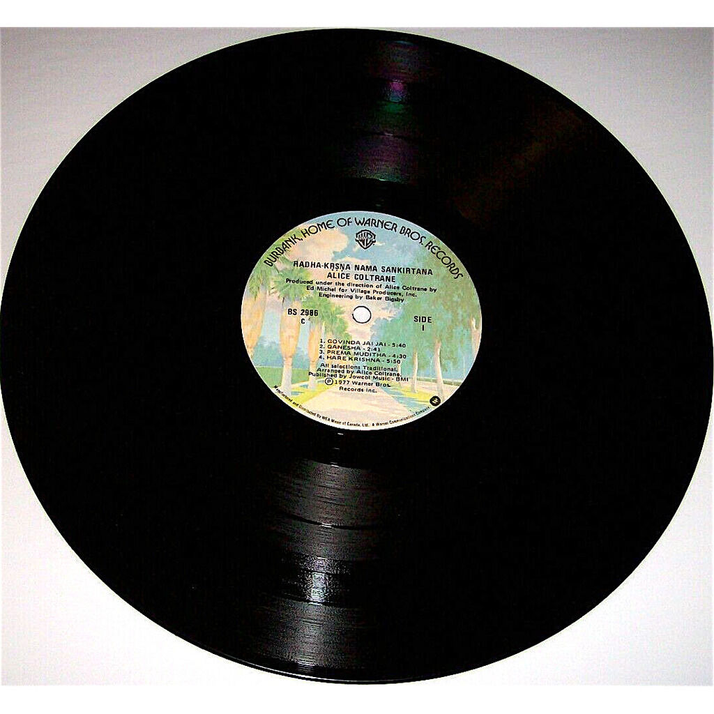 Radha-krsna nama sankirtana - Alice Coltrane Arjuna John Coltrane