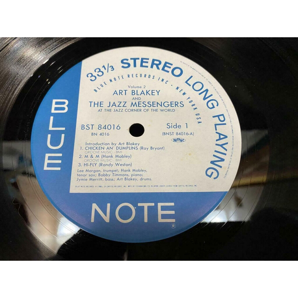 Art blakey & the jazz messengers at the jazz corner of the world vol