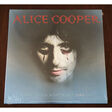 alice cooper (2) alone in his nightmare live 1975