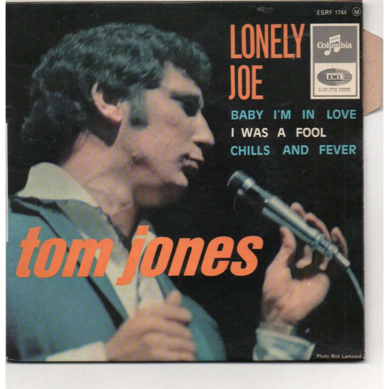 Lonely joe / baby i'm in love / i was a fool / chills and fever de Tom