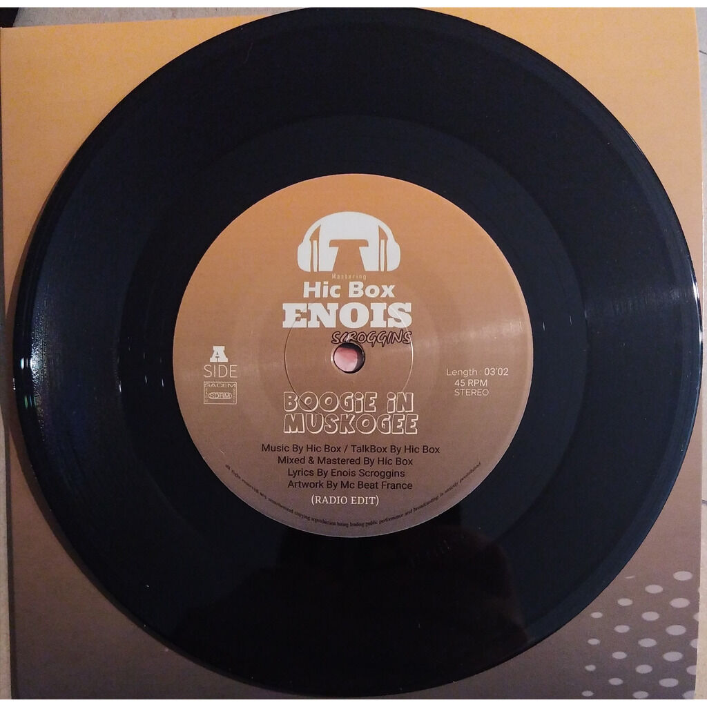  Enois Scroggins  -  boogie in muskogee 