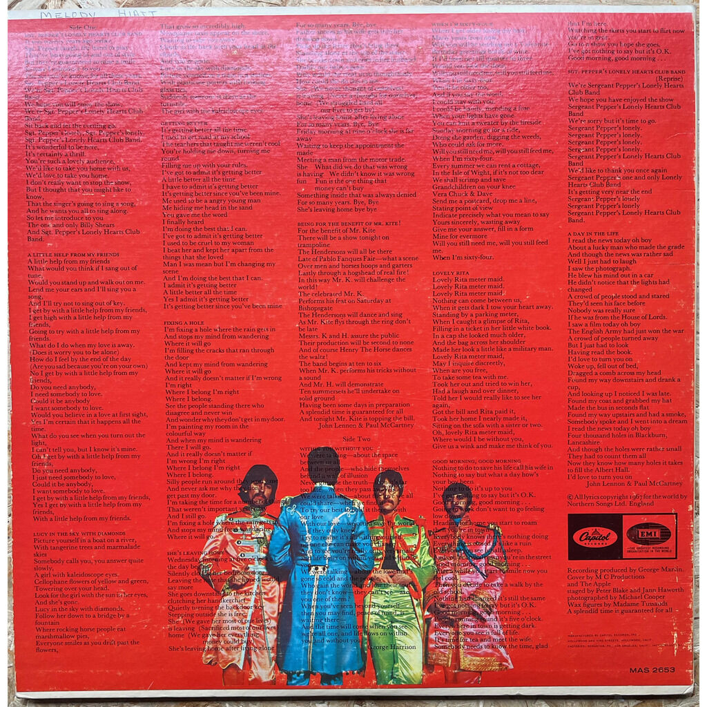  The Beatles  -  sgt. pepper's lonely hearts club band 