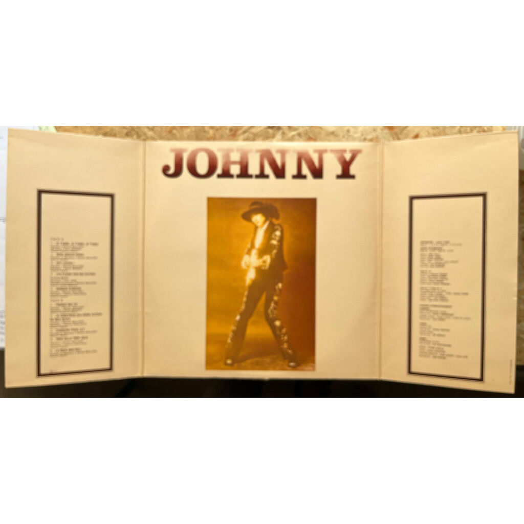  Johnny Hallyday  -  je t'aime je t'aime je t'aime 