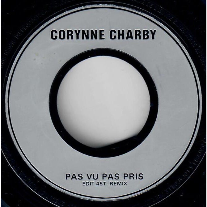  Corynne Charby  -  pas vu pas pris 