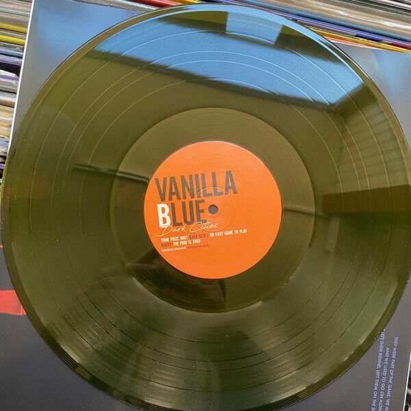  Vanilla Blue  -  dark cities 