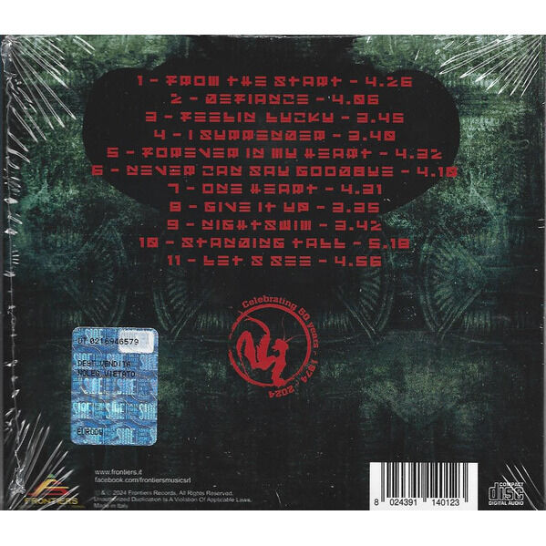  Praying Mantis  -  defiance 