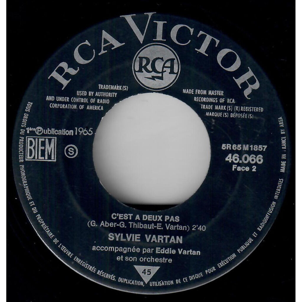  Sylvie Vartan  -  cette lettre là / c'est à deux pas 