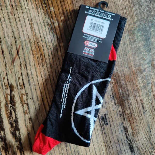  Motley Crue  -  skull and crossbones official ankle socks unisex 