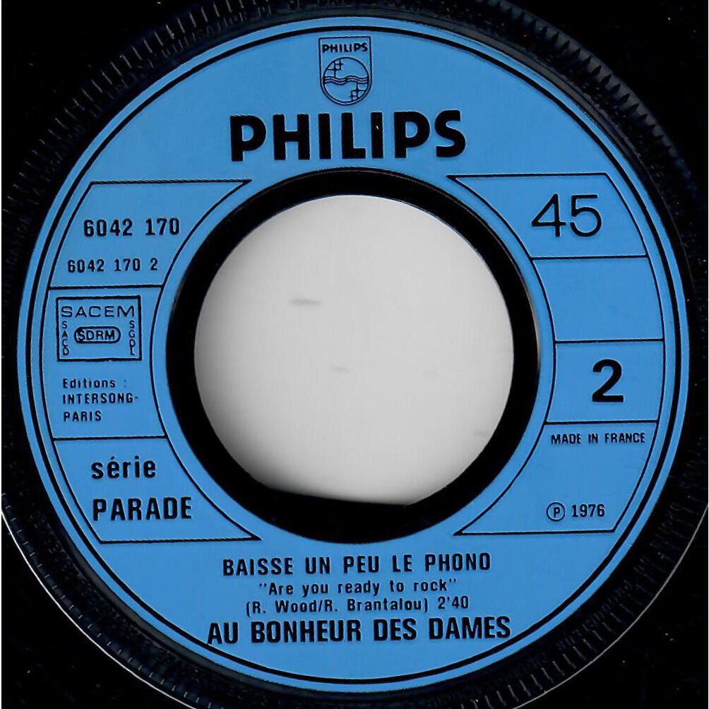  Au Bonheur Des Dames  -  valerie et albert / baisse un peu le phono 