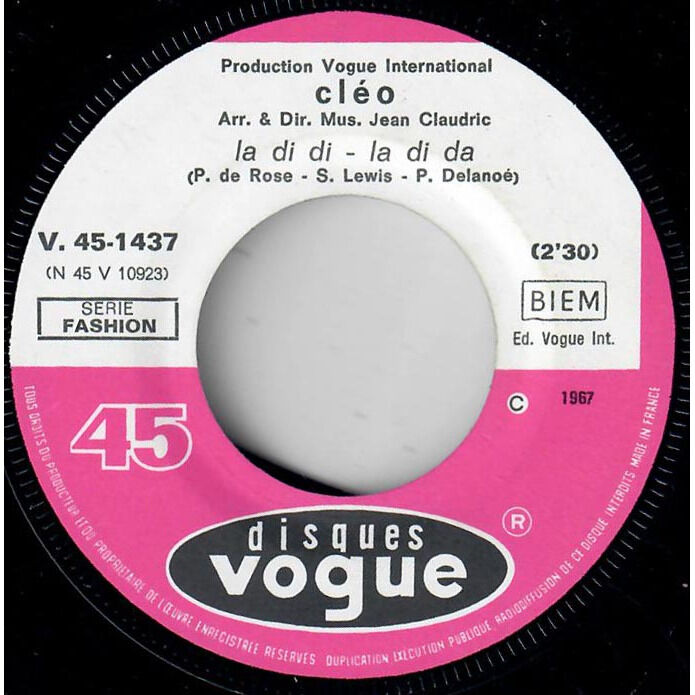  Cléo (2)  -  la standardiste 