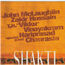 SHAKTI (2) : JOHN MCLAUGHLIN - ZAKIR HUSSAIN VIKKU VINAYAKRAM SPECIAL GUEST HARIPRASAD CHAURASIA - Remember Shakti - Disque CD x 2