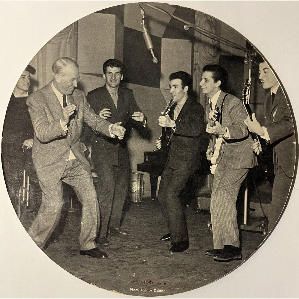  Maurice Chevalier avec Les Chaussettes Noires  -  le twist du canotier 