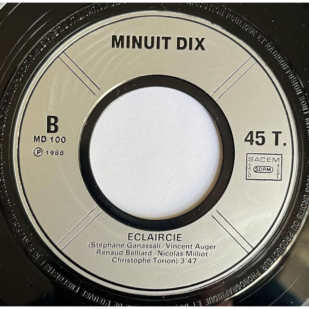  Minuit Dix (2)  -  une année de vacances 